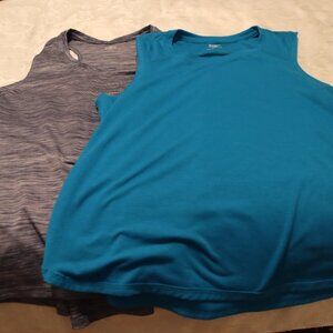Athletic Works Bundle of 2 Medium Work Out/ Casual Sleeveless Tanks